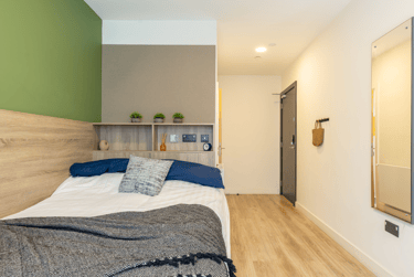 Superior En Suite - Image 4